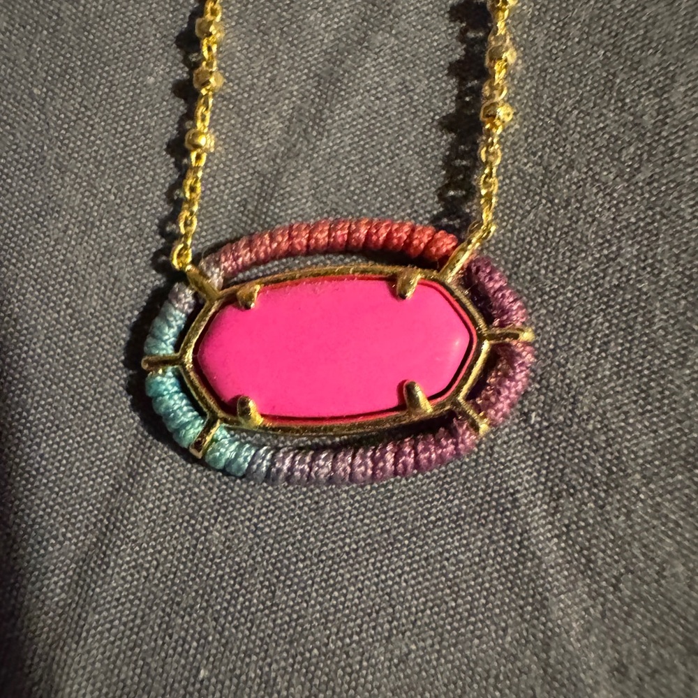 Vibrant Pink and Gold Pendant Necklace Kendra Scott Elisa